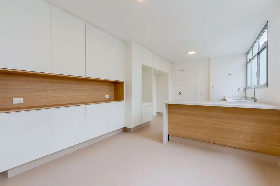 Foto 8 de Apartamento com 3 quartos à venda, 236m2 em Higienópolis, São Paulo - SP