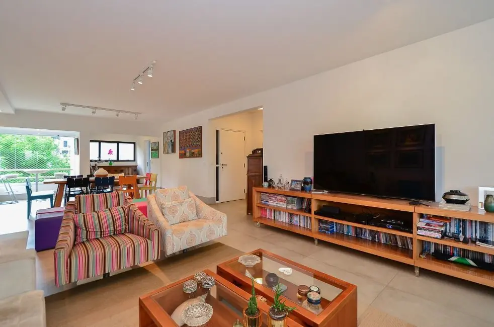 Foto 2 de Apartamento com 4 quartos à venda, 230m2 em Higienópolis, São Paulo - SP
