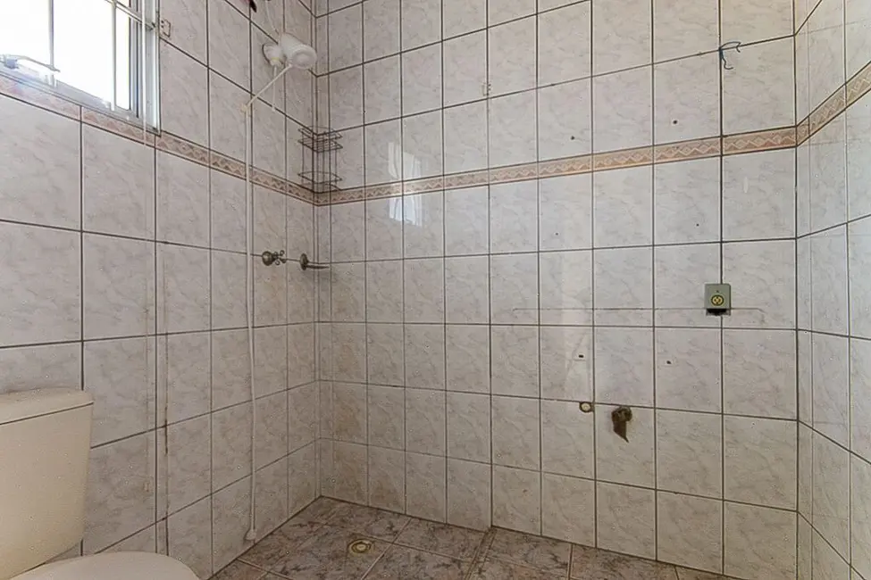 Casa com 7 quartos à venda, 300m2 em Itaim Paulista, São Paulo - SP - imagem 5 Foto 5 de Casa com 7 quartos à venda, 300m2 em Itaim Paulista, São Paulo - SP