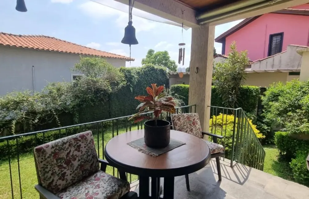 Foto 2 de Casa com 3 quartos à venda, 350m2 em Pacaembu, São Paulo - SP
