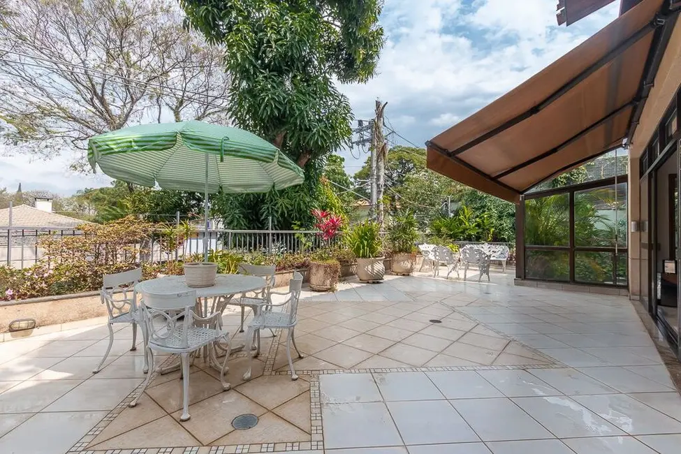 Foto 4 de Casa com 4 quartos à venda, 565m2 em Pacaembu, São Paulo - SP