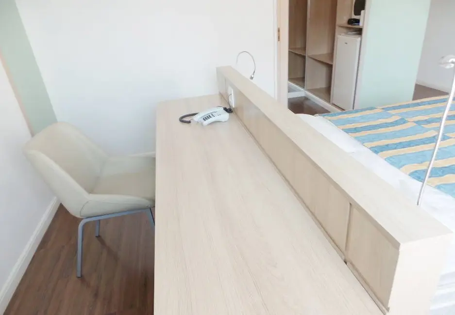 Apartamento com 1 quarto à venda, 28m2 em Pinheiros, São Paulo - SP - imagem 3 Foto 3 de Apartamento com 1 quarto à venda, 28m2 em Pinheiros, São Paulo - SP