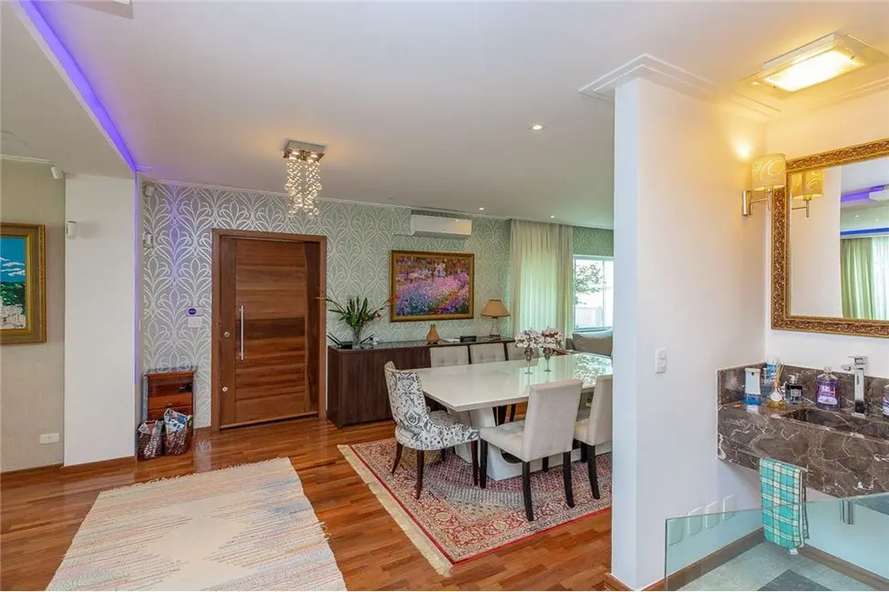 Casa com 3 quartos à venda, 320m2 em Planalto Paulista, São Paulo - SP - imagem 1 Foto 1 de Casa com 3 quartos à venda, 320m2 em Planalto Paulista, São Paulo - SP