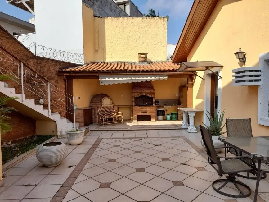 Foto 2 de Casa com 3 quartos à venda, 236m2 em Planalto Paulista, São Paulo - SP