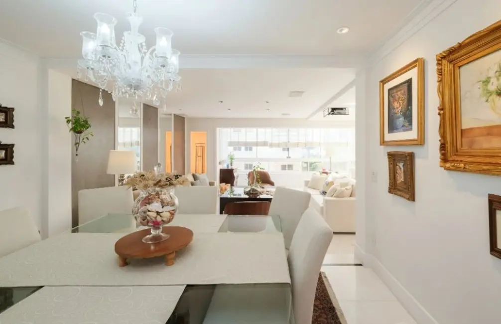 Foto 2 de Apartamento com 4 quartos à venda, 226m2 em Santa Cecília, São Paulo - SP