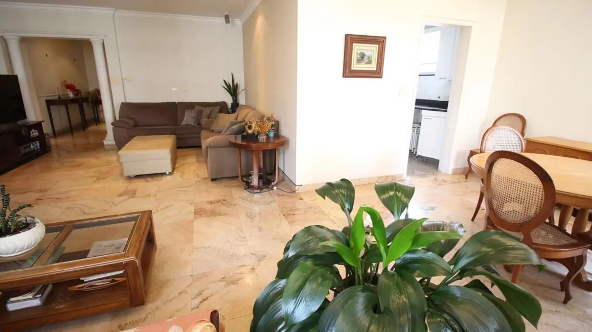 Foto 8 de Apartamento com 3 quartos à venda, 210m2 em Santa Cecília, São Paulo - SP