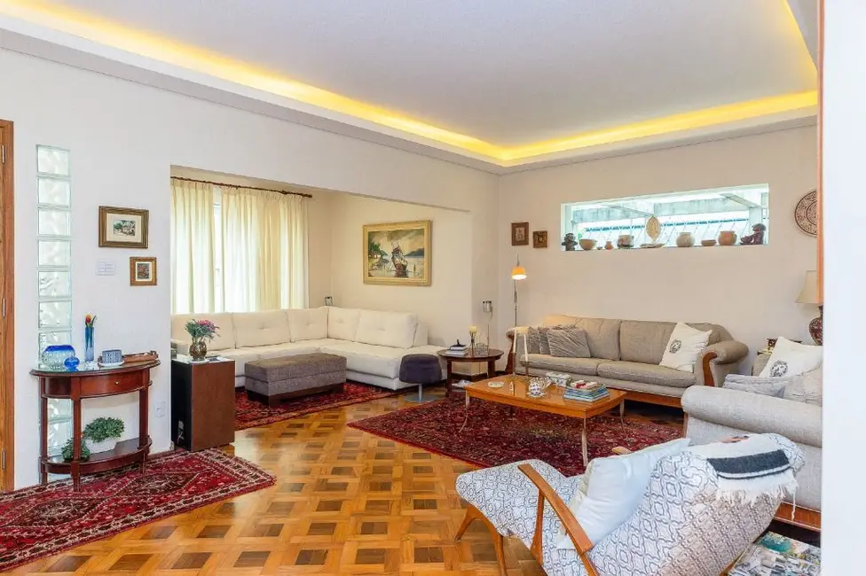 Casa com 4 quartos à venda, 395m2 em Sumaré, São Paulo - SP - imagem 6 Foto 6 de Casa com 4 quartos à venda, 395m2 em Sumaré, São Paulo - SP