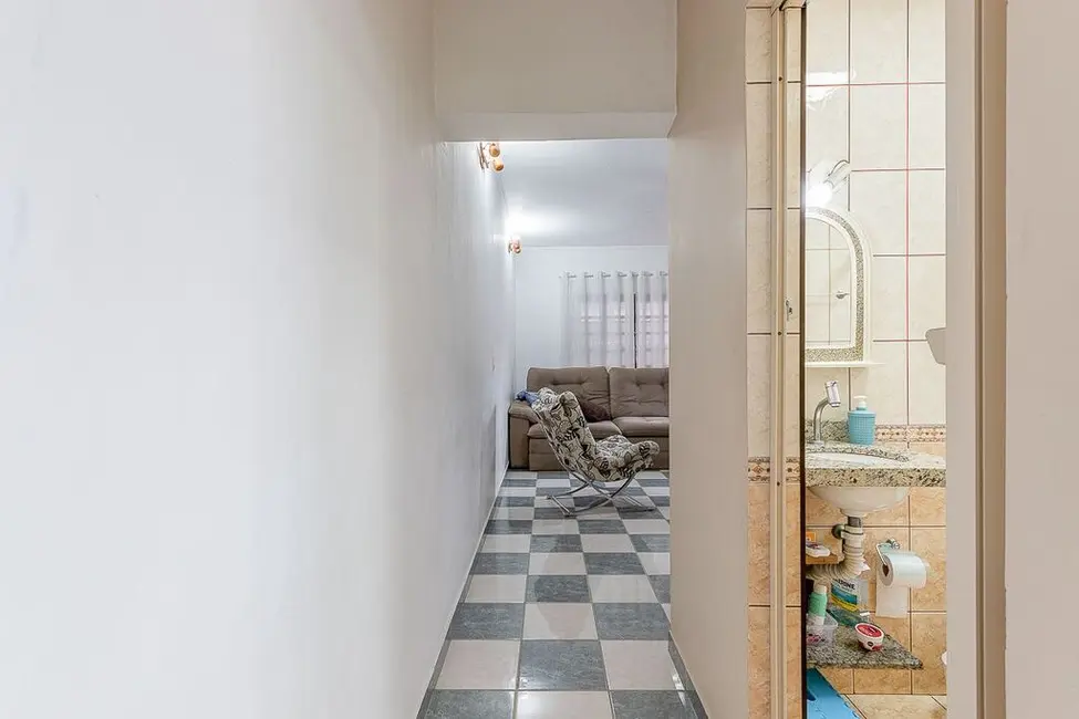 Foto 8 de Casa com 3 quartos à venda, 231m2 em Vila Carmosina, São Paulo - SP