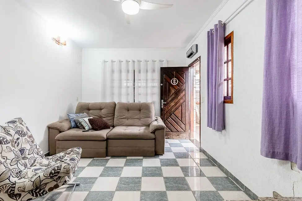 Foto 3 de Casa com 3 quartos à venda, 231m2 em Vila Carmosina, São Paulo - SP