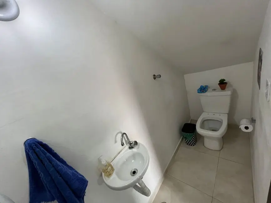 Foto 7 de Casa com 2 quartos à venda, 200m2 em Vila Curuçá, São Paulo - SP