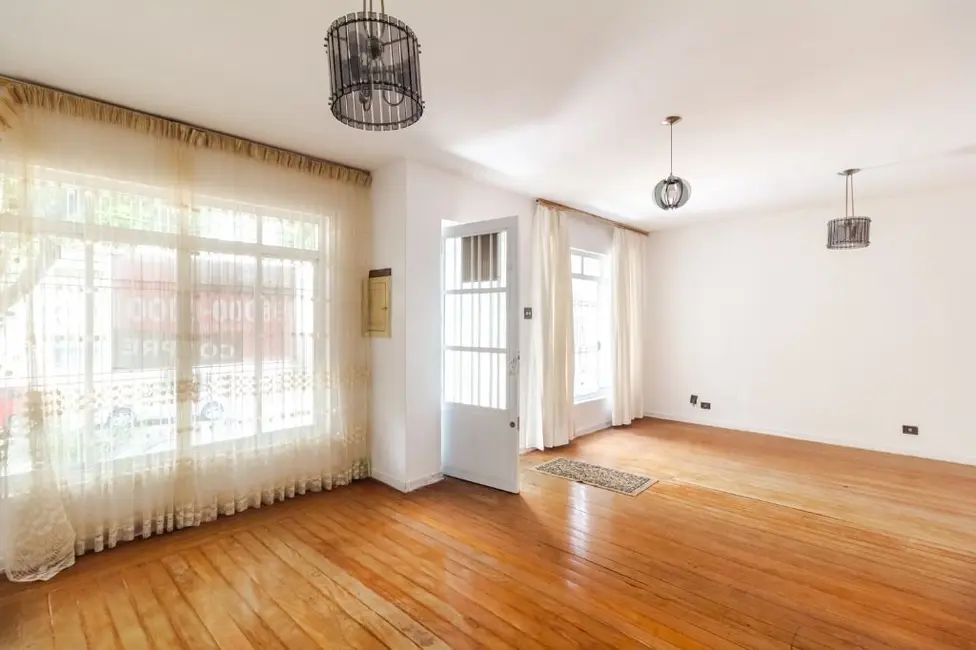 Casa com 3 quartos à venda, 180m2 em Vila Mariana, São Paulo - SP - imagem 3 Foto 3 de Casa com 3 quartos à venda, 180m2 em Vila Mariana, São Paulo - SP