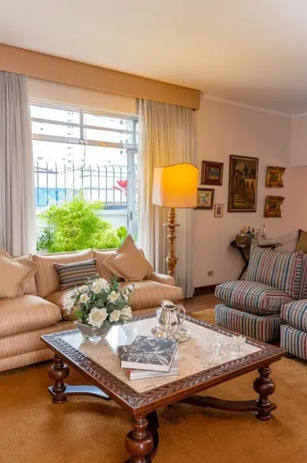 Casa com 3 quartos à venda, 236m2 em Vila Mariana, São Paulo - SP - imagem 6 Foto 6 de Casa com 3 quartos à venda, 236m2 em Vila Mariana, São Paulo - SP