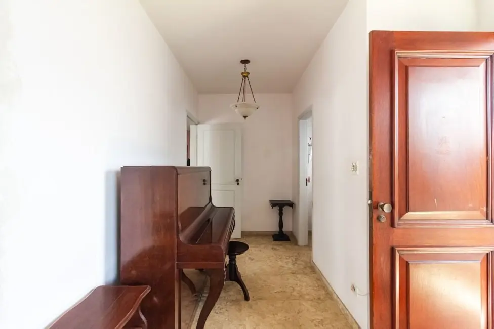 Foto 8 de Casa com 3 quartos à venda, 307m2 em Vila Mascote, São Paulo - SP