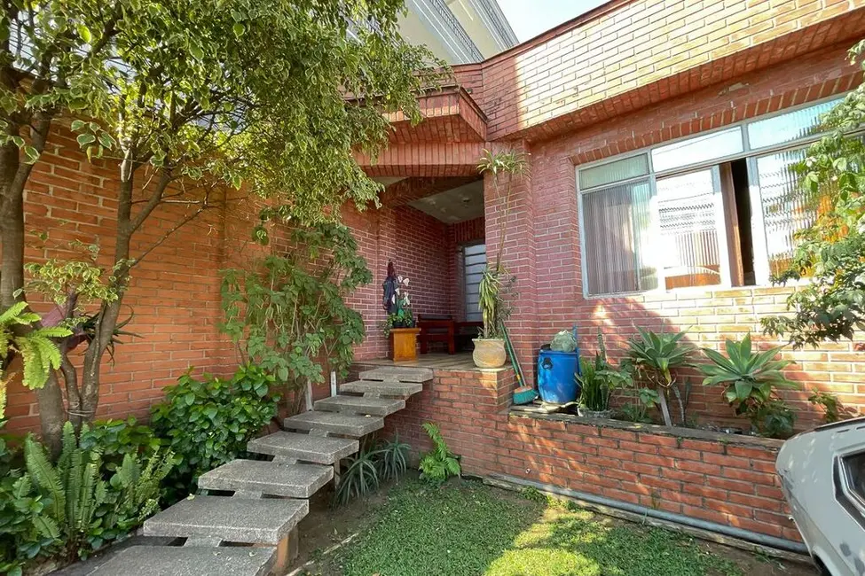 Casa com 3 quartos à venda, 451m2 em Vila Matilde, São Paulo - SP - imagem 3 Foto 3 de Casa com 3 quartos à venda, 451m2 em Vila Matilde, São Paulo - SP