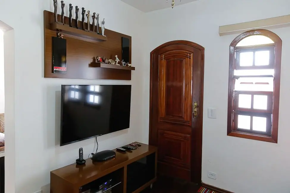 Casa com 4 quartos à venda, 277m2 em Vila Matilde, São Paulo - SP - imagem 3 Foto 3 de Casa com 4 quartos à venda, 277m2 em Vila Matilde, São Paulo - SP