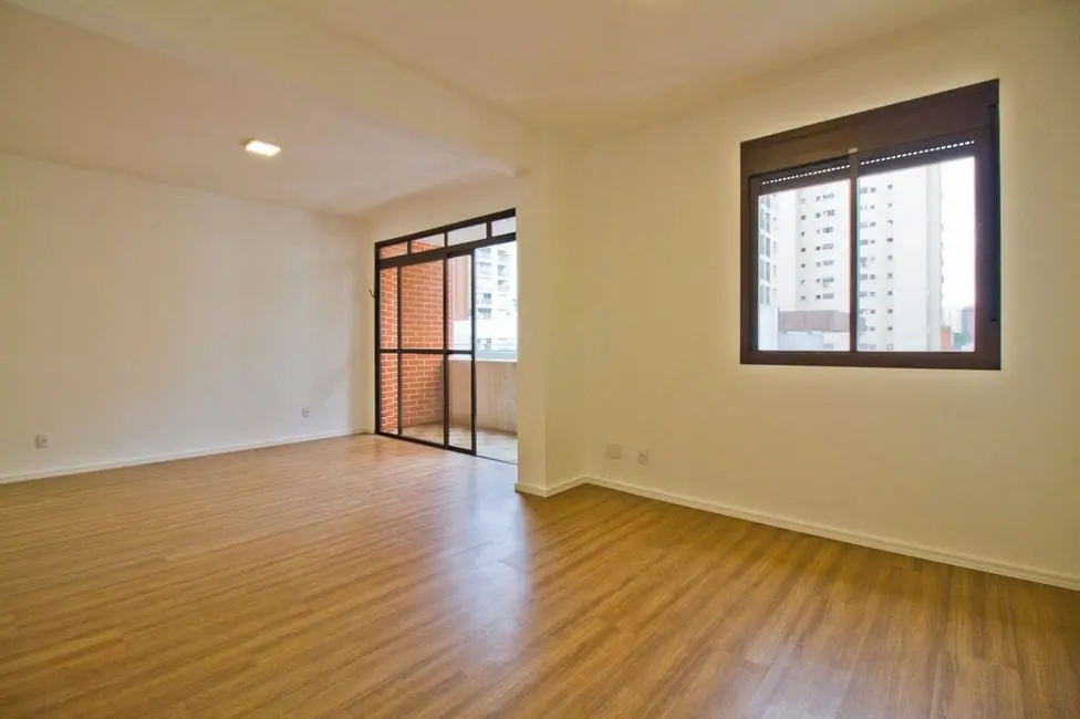 Apartamento com 2 quartos à venda, 87m2 em Vila Olímpia, São Paulo - SP - imagem 3 Foto 3 de Apartamento com 2 quartos à venda, 87m2 em Vila Olímpia, São Paulo - SP