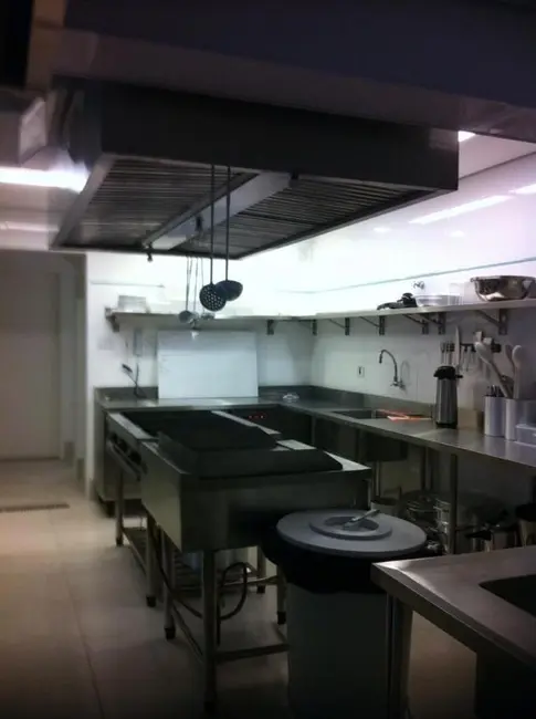 Foto 4 de Casa com 2 quartos à venda, 250m2 em Vila Olímpia, São Paulo - SP