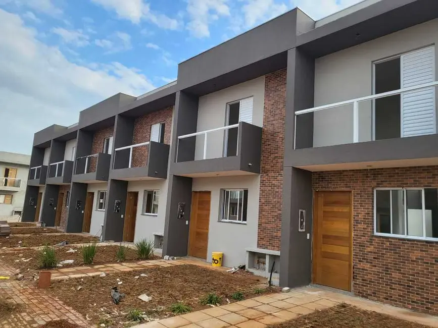 Foto 4 de Casa de Condomínio com 2 quartos à venda, 87m2 em Parque Santa Rosa, Suzano - SP