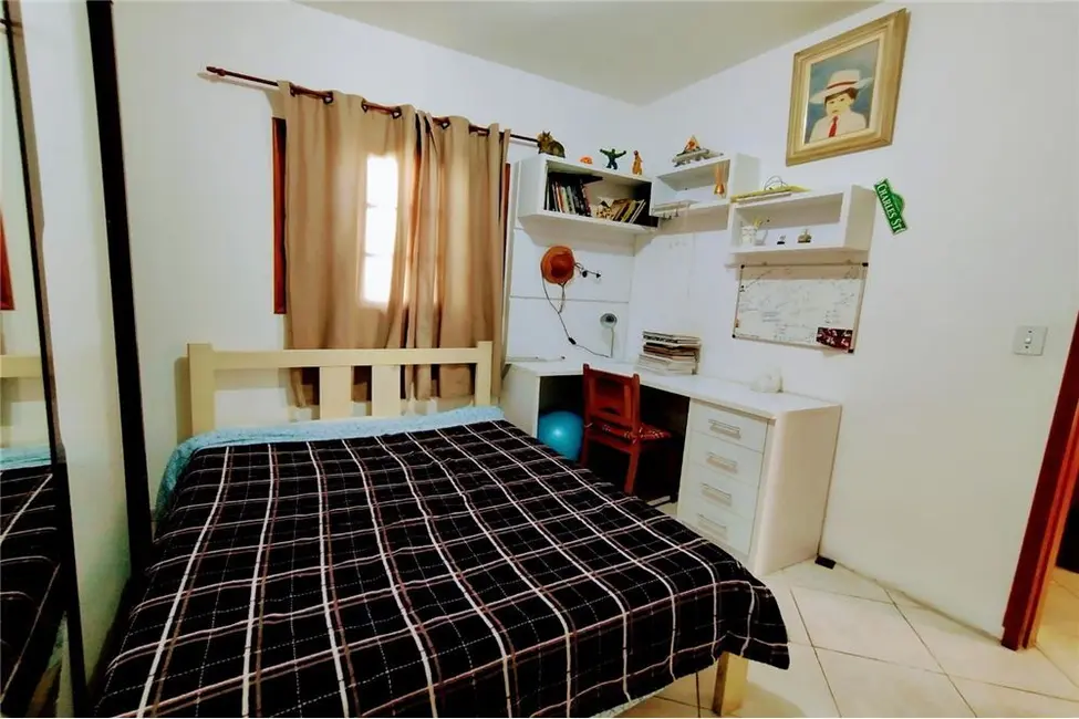 Foto 7 de Casa com 2 quartos à venda, 141m2 em Jardim América, Poa - SP