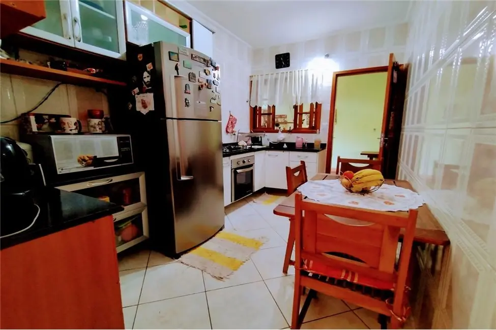 Foto 5 de Casa com 2 quartos à venda, 141m2 em Jardim América, Poa - SP