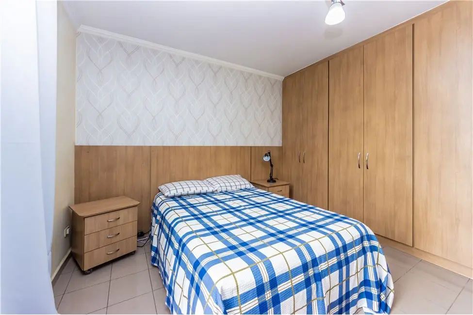 Foto 8 de Casa com 4 quartos à venda, 190m2 em Vila Dalila, São Paulo - SP