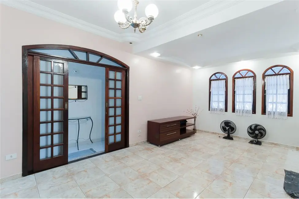 Foto 2 de Casa com 3 quartos à venda, 200m2 em Água Rasa, São Paulo - SP