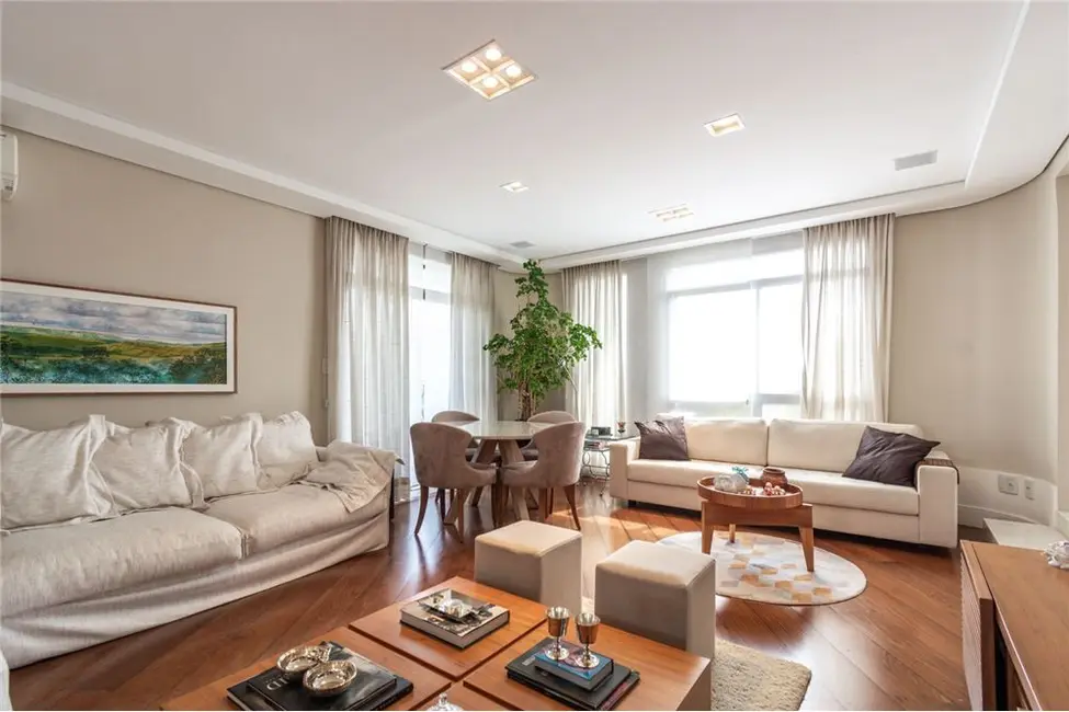 Apartamento com 3 quartos à venda, 210m2 em Brooklin Novo, São Paulo - SP - imagem 2 Foto 2 de Apartamento com 3 quartos à venda, 210m2 em Brooklin Novo, São Paulo - SP