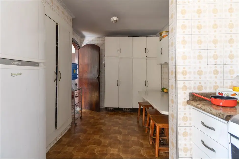 Casa com 4 quartos à venda, 200m2 em Cambuci, São Paulo - SP - imagem 9 Foto 9 de Casa com 4 quartos à venda, 200m2 em Cambuci, São Paulo - SP