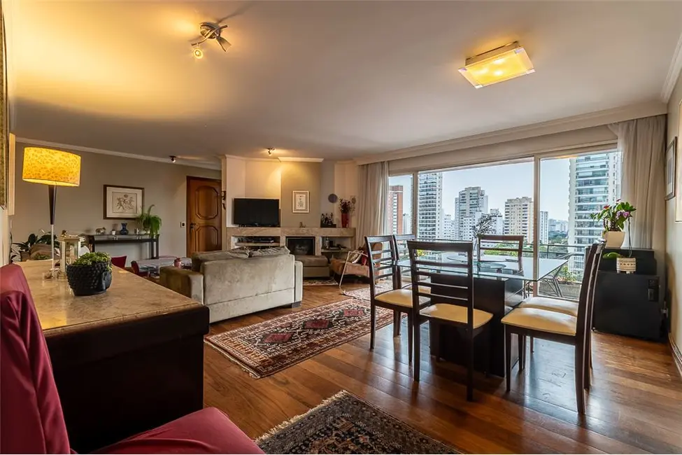 Apartamento com 3 quartos à venda, 143m2 em Campo Belo, São Paulo - SP - imagem 1 Foto 1 de Apartamento com 3 quartos à venda, 143m2 em Campo Belo, São Paulo - SP