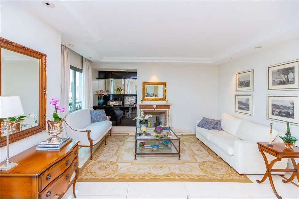 Apartamento com 4 quartos à venda, 280m2 em Campo Belo, São Paulo - SP - imagem 8 Foto 8 de Apartamento com 4 quartos à venda, 280m2 em Campo Belo, São Paulo - SP