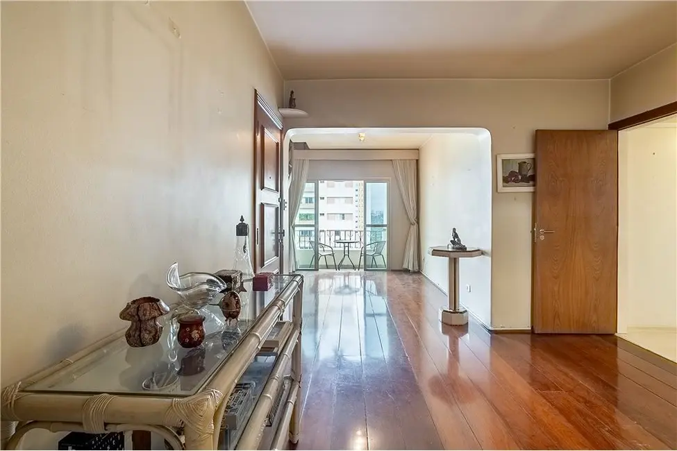 Apartamento com 3 quartos à venda, 200m2 em Campo Belo, São Paulo - SP - imagem 3 Foto 3 de Apartamento com 3 quartos à venda, 200m2 em Campo Belo, São Paulo - SP