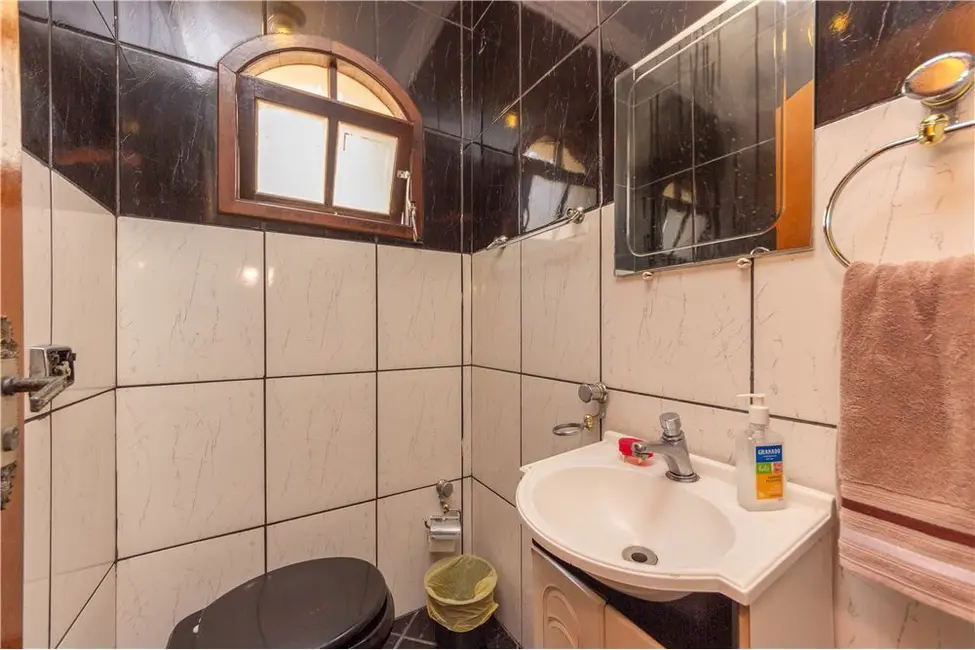 Foto 5 de Casa com 4 quartos à venda, 310m2 em Cidade Líder, São Paulo - SP