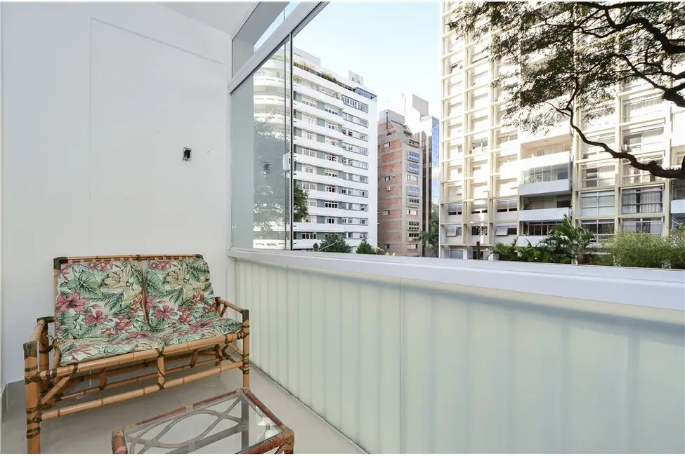 Apartamento com 3 quartos à venda, 252m2 em Higienópolis, São Paulo - SP - imagem 6 Foto 6 de Apartamento com 3 quartos à venda, 252m2 em Higienópolis, São Paulo - SP