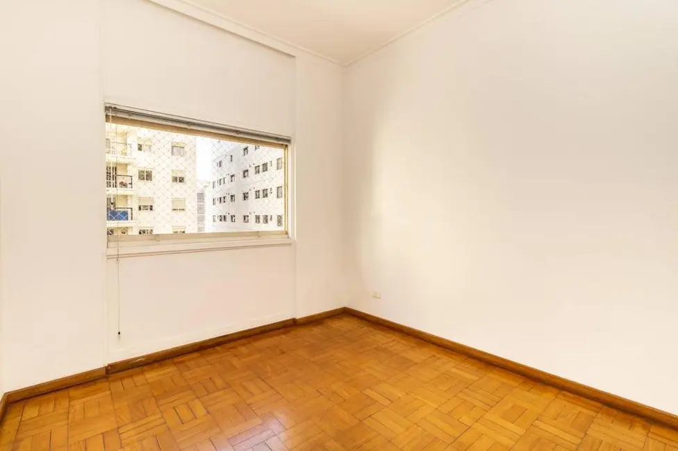 Apartamento com 3 quartos à venda, 129m2 em Higienópolis, São Paulo - SP - imagem 8 Foto 8 de Apartamento com 3 quartos à venda, 129m2 em Higienópolis, São Paulo - SP