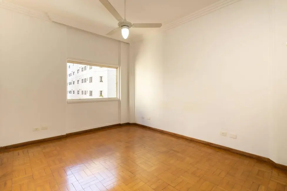 Apartamento com 3 quartos à venda, 129m2 em Higienópolis, São Paulo - SP - imagem 6 Foto 6 de Apartamento com 3 quartos à venda, 129m2 em Higienópolis, São Paulo - SP
