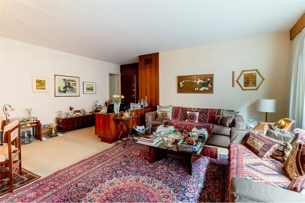 Foto 3 de Apartamento com 3 quartos à venda, 224m2 em Higienópolis, São Paulo - SP