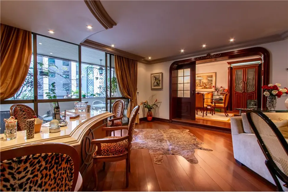 Foto 2 de Apartamento com 5 quartos à venda, 310m2 em Higienópolis, São Paulo - SP