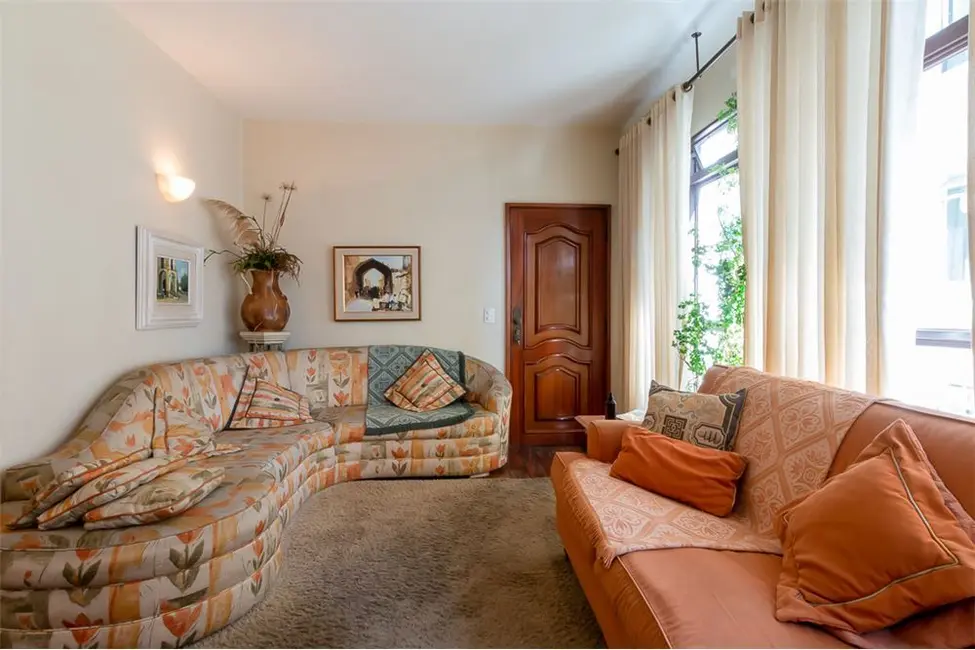 Apartamento com 3 quartos à venda, 133m2 em Higienópolis, São Paulo - SP - imagem 6 Foto 6 de Apartamento com 3 quartos à venda, 133m2 em Higienópolis, São Paulo - SP