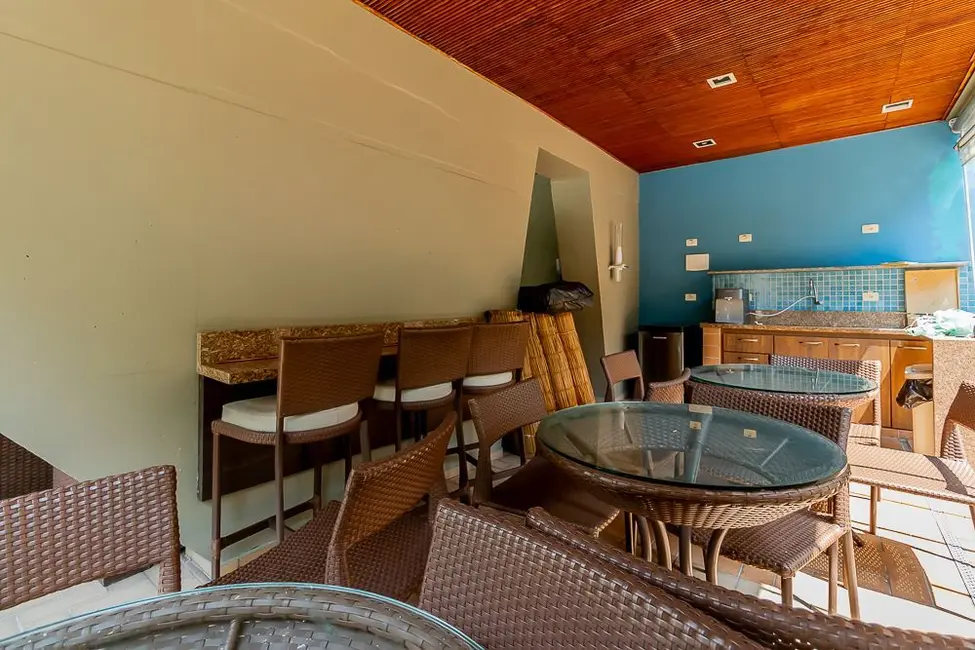 Apartamento com 4 quartos à venda, 135m2 em Higienópolis, São Paulo - SP - imagem 8 Foto 8 de Apartamento com 4 quartos à venda, 135m2 em Higienópolis, São Paulo - SP