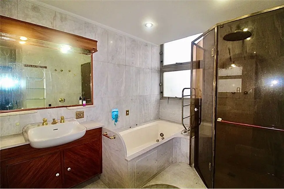 Apartamento com 3 quartos à venda, 341m2 em Jardim América, São Paulo - SP - imagem 9 Foto 9 de Apartamento com 3 quartos à venda, 341m2 em Jardim América, São Paulo - SP