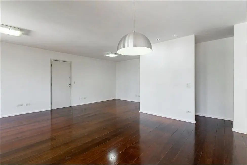 Foto 5 de Apartamento com 4 quartos à venda, 167m2 em Moema, São Paulo - SP