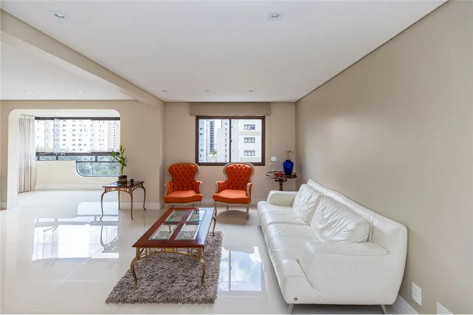 Foto 2 de Apartamento com 4 quartos à venda, 193m2 em Moema, São Paulo - SP