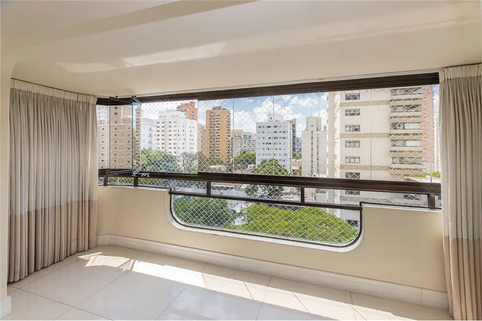 Apartamento com 4 quartos à venda, 193m2 em Moema, São Paulo - SP - imagem 5 Foto 5 de Apartamento com 4 quartos à venda, 193m2 em Moema, São Paulo - SP