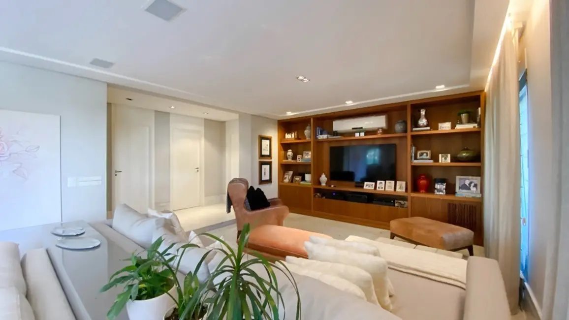 Foto 3 de Apartamento com 3 quartos à venda, 326m2 em Moema, São Paulo - SP