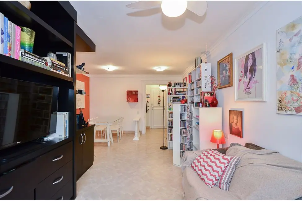 Apartamento com 3 quartos à venda, 87m2 em Moema, São Paulo - SP - imagem 4 Foto 4 de Apartamento com 3 quartos à venda, 87m2 em Moema, São Paulo - SP