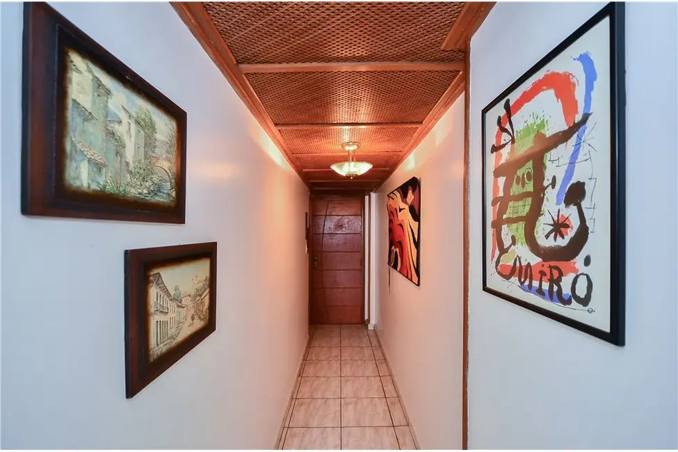 Apartamento com 3 quartos à venda, 130m2 em Pinheiros, São Paulo - SP - imagem 3 Foto 3 de Apartamento com 3 quartos à venda, 130m2 em Pinheiros, São Paulo - SP