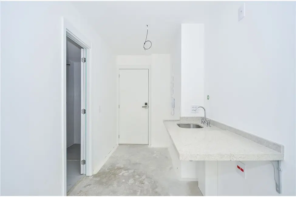 Foto 3 de Kitnet com 1 quarto à venda, 27m2 em Pinheiros, São Paulo - SP