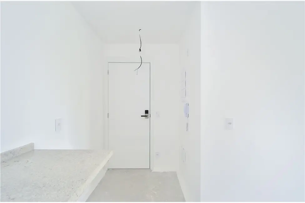 Kitnet com 1 quarto à venda, 27m2 em Pinheiros, São Paulo - SP - imagem 6 Foto 6 de Kitnet com 1 quarto à venda, 27m2 em Pinheiros, São Paulo - SP