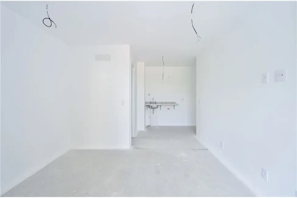 Kitnet com 1 quarto à venda, 27m2 em Pinheiros, São Paulo - SP - imagem 3 Foto 3 de Kitnet com 1 quarto à venda, 27m2 em Pinheiros, São Paulo - SP