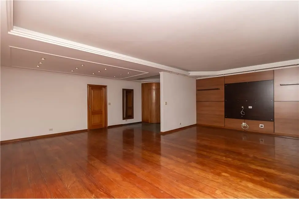 Casa com 4 quartos à venda, 433m2 em Santana, São Paulo - SP - imagem 3 Foto 3 de Casa com 4 quartos à venda, 433m2 em Santana, São Paulo - SP